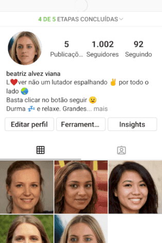 Conta com 1000 seguidores e 8 fotos femininas