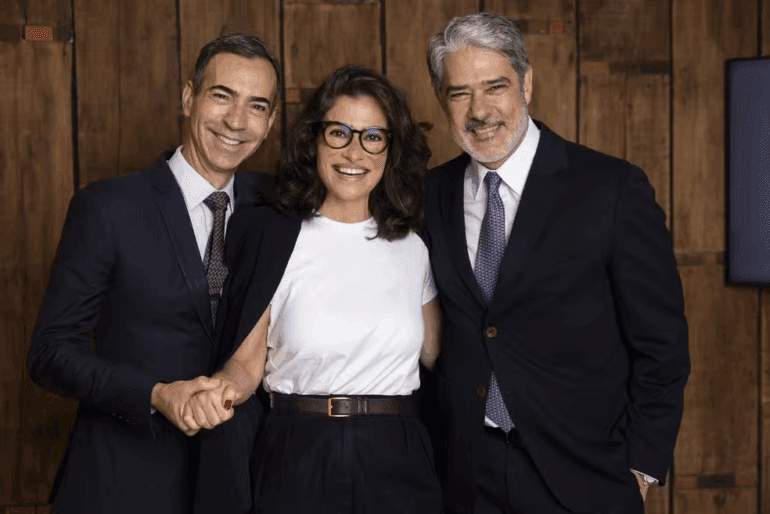 William Bonner confirma saída do "Jornal Nacional"; Saiba mais 1 William Bonner confirma saída do "Jornal Nacional"; Saiba mais